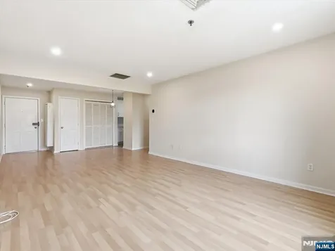 65 Fairview Street Palisades Park NJ 07650