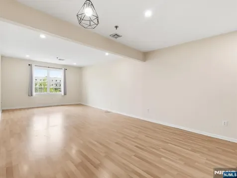 65 Fairview Street Palisades Park NJ 07650