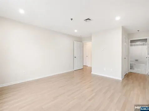 65 Fairview Street Palisades Park NJ 07650