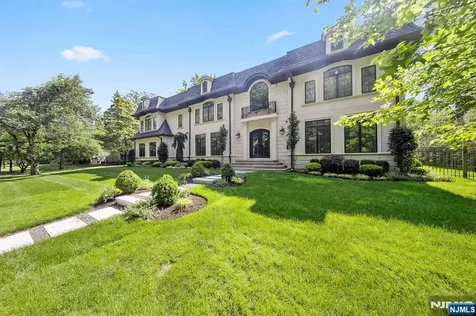 199 Whitman Street Haworth NJ 07641