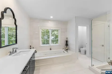 199 Whitman Street Haworth NJ 07641