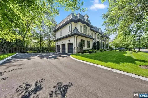 199 Whitman Street Haworth NJ 07641