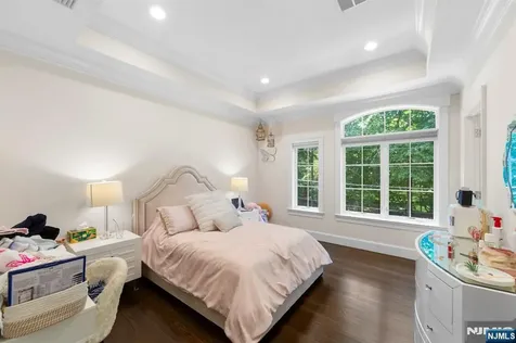 199 Whitman Street Haworth NJ 07641