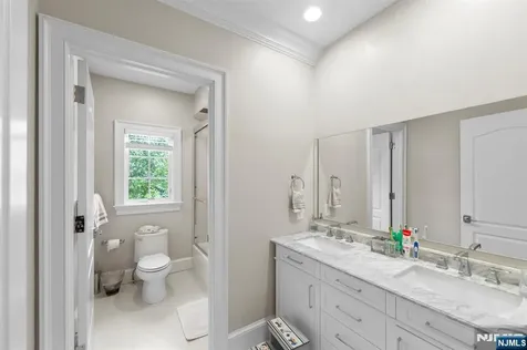 199 Whitman Street Haworth NJ 07641