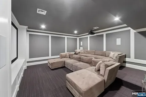 199 Whitman Street Haworth NJ 07641