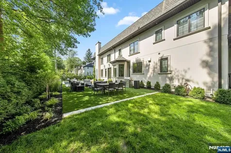 199 Whitman Street Haworth NJ 07641