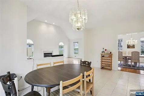 1 Jenny Lane Wayne NJ 07470