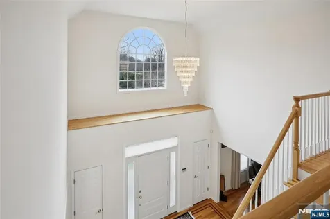 1 Jenny Lane Wayne NJ 07470