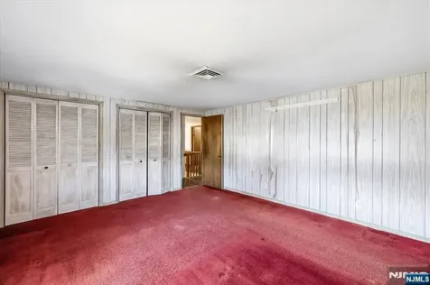705 Wilson Court River Vale NJ 07675