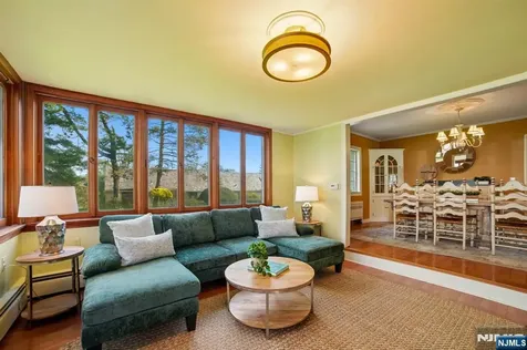 5 Witherspoon Road Clifton NJ 07013