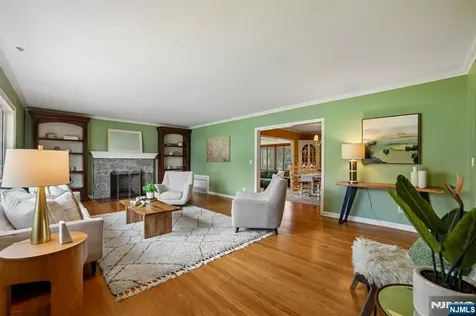 5 Witherspoon Road Clifton NJ 07013