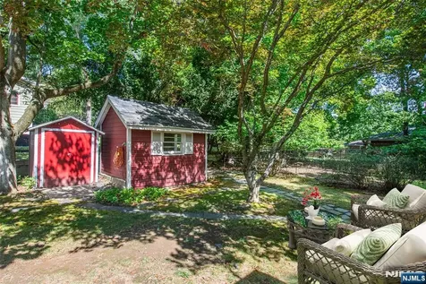 685 Blanch Avenue Norwood NJ 07648
