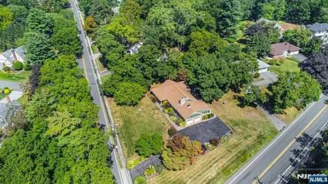 685 Blanch Avenue Norwood NJ 07648