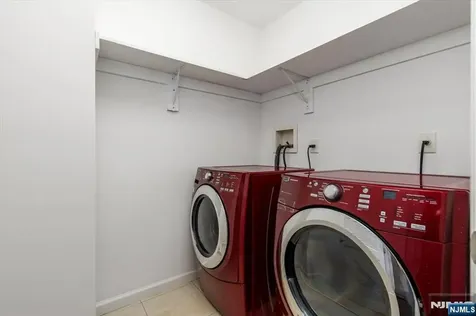 535 7th Palisades Park NJ 07650