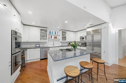 62 Venus Drive Closter NJ 07624
