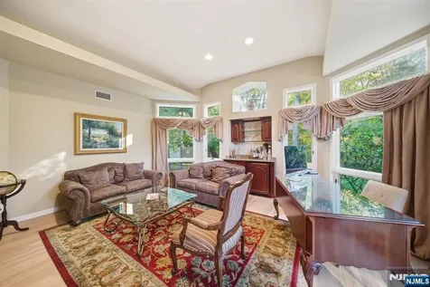 62 Venus Drive Closter NJ 07624