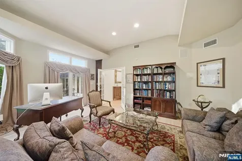 62 Venus Drive Closter NJ 07624