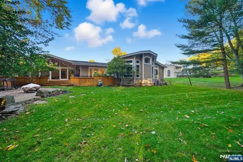 62 Venus Drive Closter NJ 07624