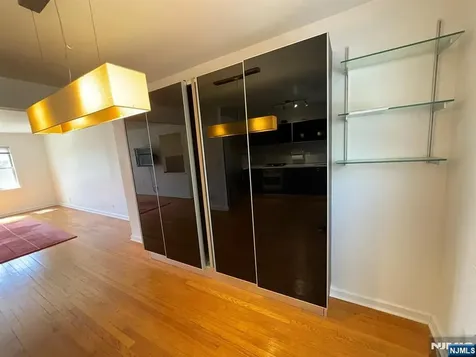 151 Palisade Avenue Englewood NJ 07631