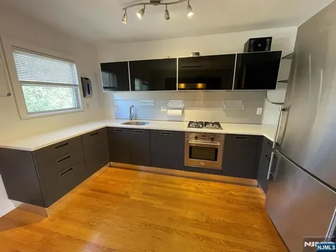 151 Palisade Avenue Englewood NJ 07631