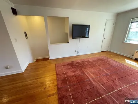 151 Palisade Avenue Englewood NJ 07631