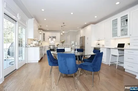 5 Colebrook Drive Park Ridge NJ 07656