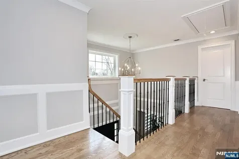 5 Colebrook Drive Park Ridge NJ 07656