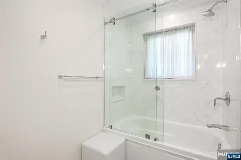 5 Colebrook Drive Park Ridge NJ 07656