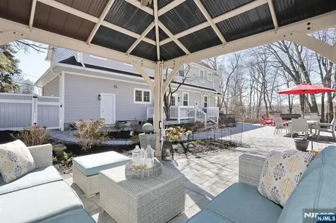 5 Colebrook Drive Park Ridge NJ 07656