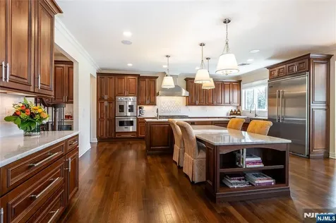 8 Philhower Court Denville Township NJ 07834