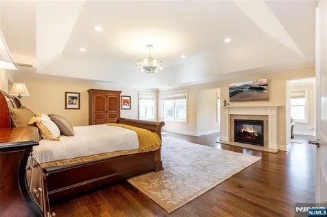 8 Philhower Court Denville Township NJ 07834