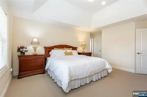8 Philhower Court Denville Township NJ 07834