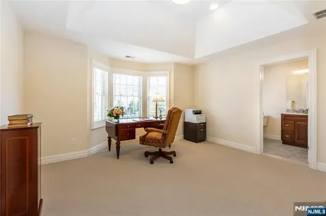 8 Philhower Court Denville Township NJ 07834
