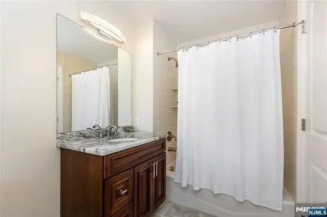 8 Philhower Court Denville Township NJ 07834