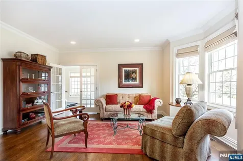 8 Philhower Court Denville Township NJ 07834
