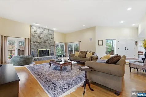 947 Franklin Lake Road Franklin Lakes NJ 07417