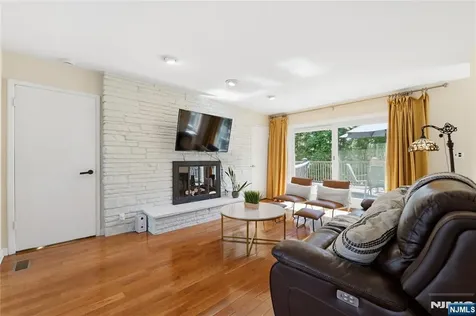 947 Franklin Lake Road Franklin Lakes NJ 07417