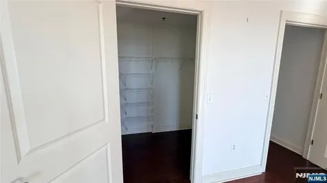 6407 City Place Edgewater NJ 07020
