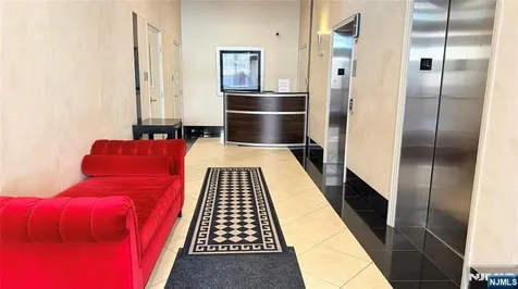 6407 City Place Edgewater NJ 07020
