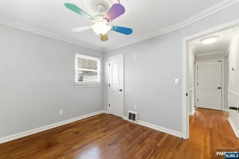 24 Bryant Avenue Bloomfield NJ 07003