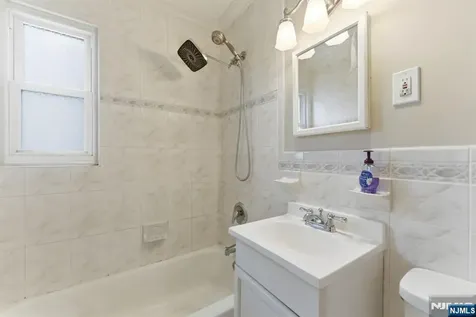 24 Bryant Avenue Bloomfield NJ 07003