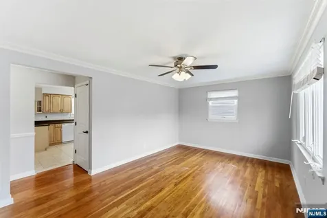24 Bryant Avenue Bloomfield NJ 07003