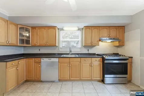 24 Bryant Avenue Bloomfield NJ 07003