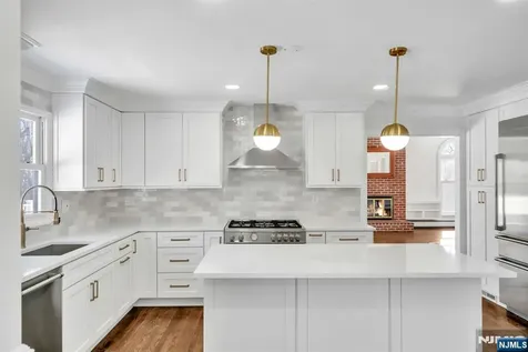 853 Shadow Ridge Road Franklin Lakes NJ 07417