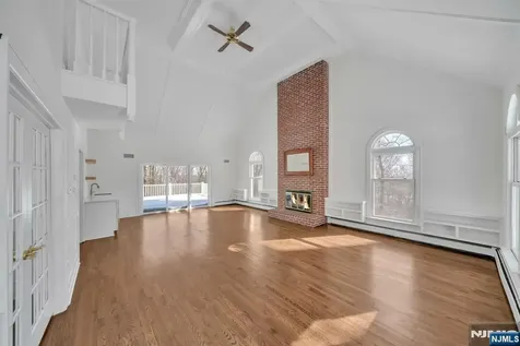 853 Shadow Ridge Road Franklin Lakes NJ 07417