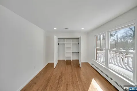 853 Shadow Ridge Road Franklin Lakes NJ 07417