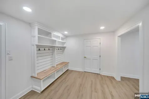 853 Shadow Ridge Road Franklin Lakes NJ 07417