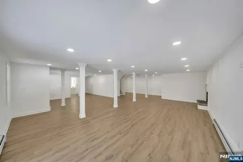 853 Shadow Ridge Road Franklin Lakes NJ 07417