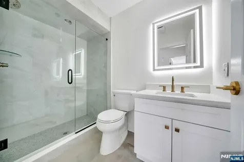 853 Shadow Ridge Road Franklin Lakes NJ 07417