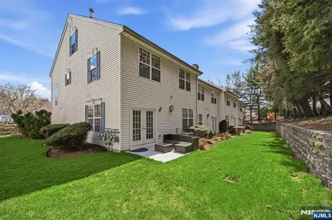 123 Barclay Drive Nutley NJ 07110